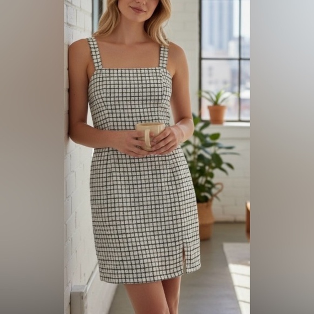 Abercrombie & Fitch New with Tag Black and White Grid Tweed Mini Dress Size LT